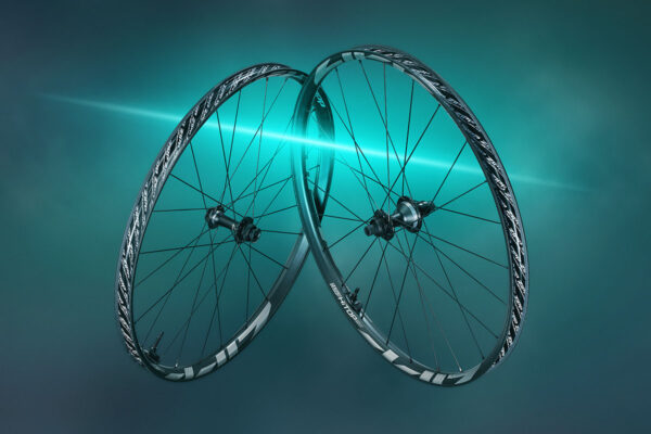 Zipp_1ZEROHiTOPSW_01