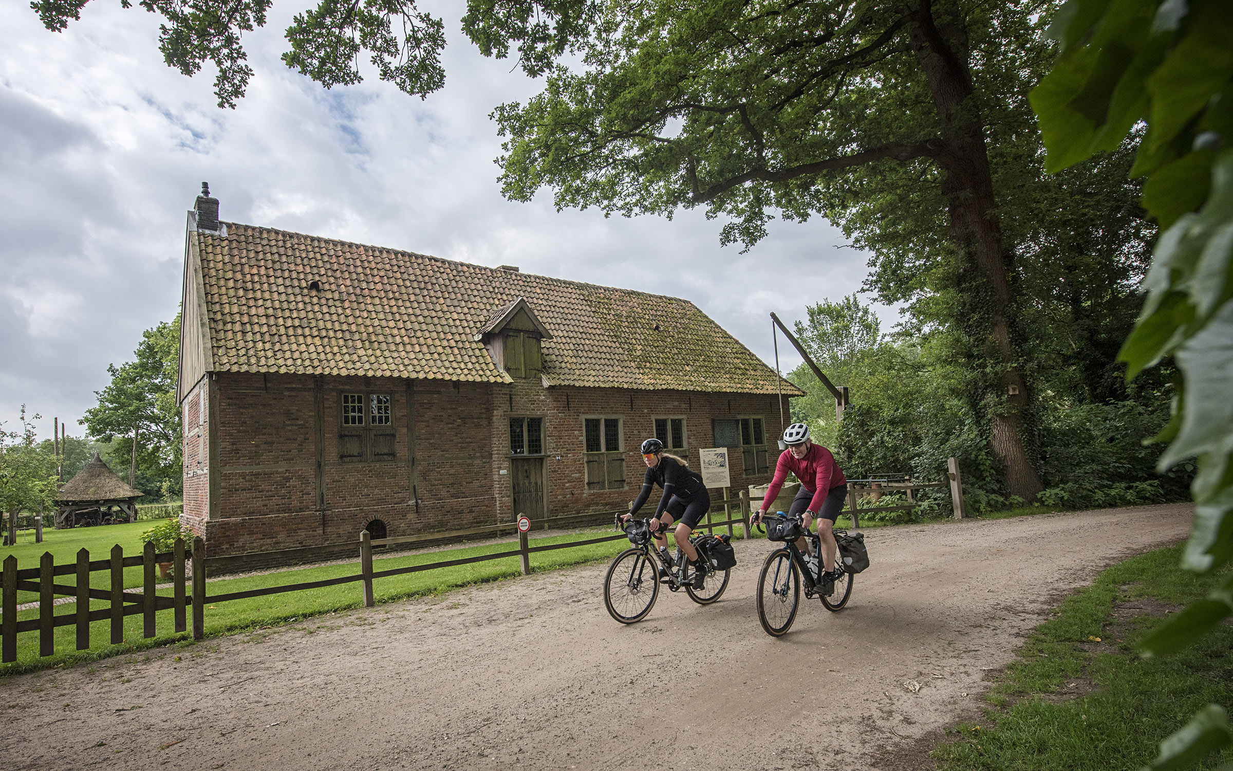 Gravelbike Achterhoek gravelroutes bikepacking