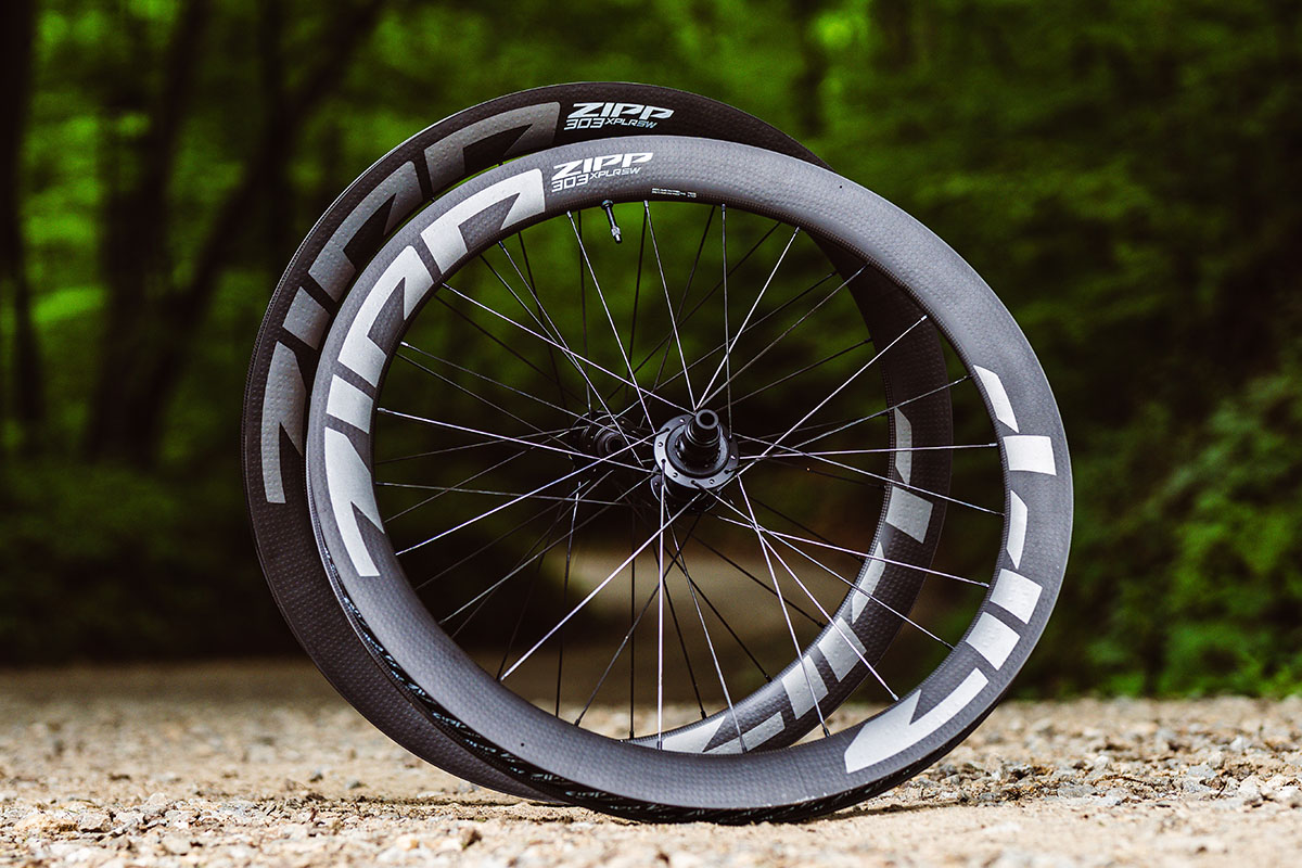 Zipp 303 XPLR SW en S gravelwielen met 32 mm velgen voor gravelbikes