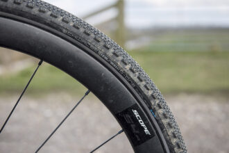 Schwalbe G-One Overland 365