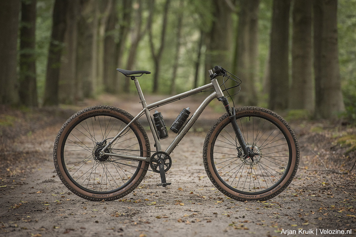 Van Nicholas Nootau titanium hardtail