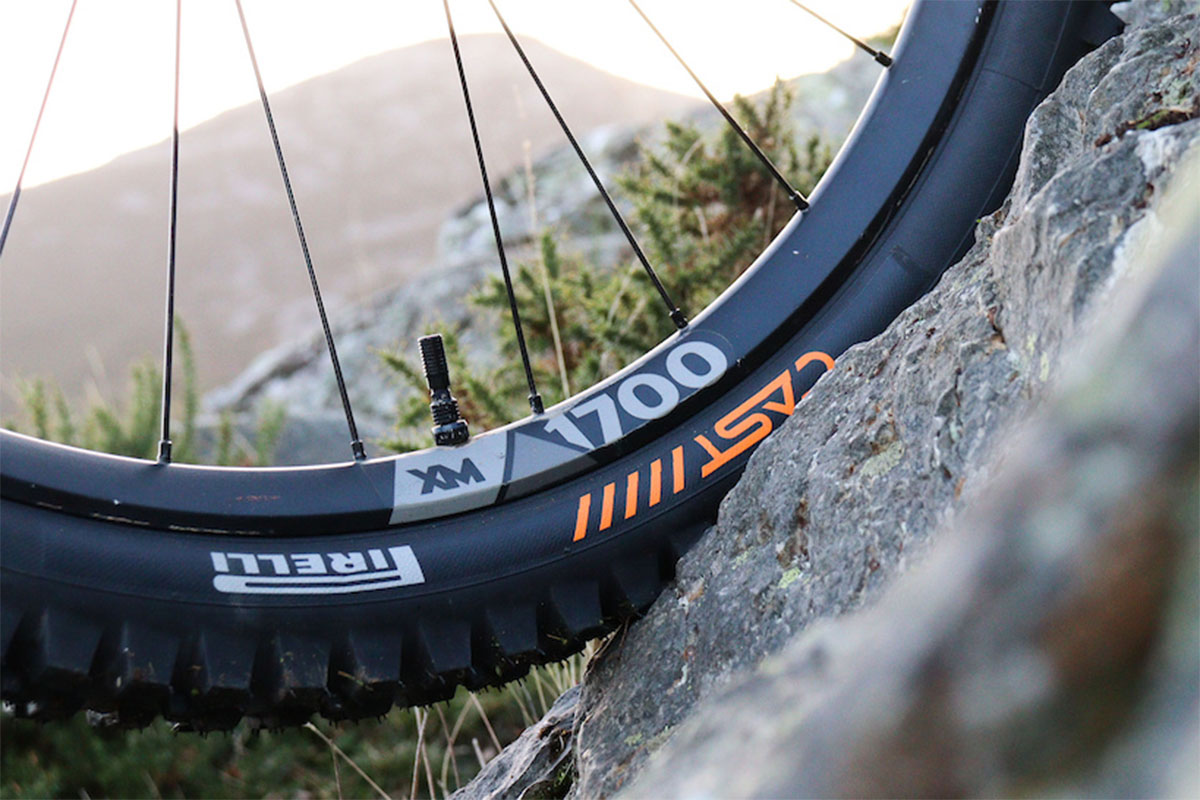 Cast mtb onderdelen – Pirelli mountainbikeband